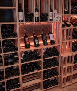 caveaustar-weinregal-cs-vinothek-08-voll